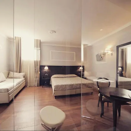 Otel Lombardia 3*