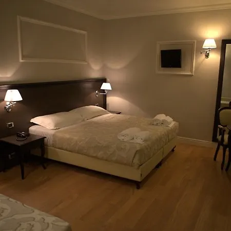 Otel Lombardia