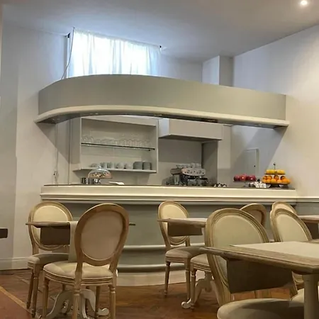 Lombardia Otel