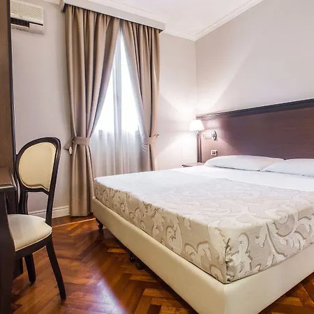 Otel Lombardia 3*